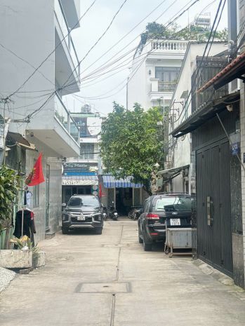 *bán gấp chdv đ số 11 giáp tân phú -hẻm 6m 134m2-2tầng-dòng 7035460