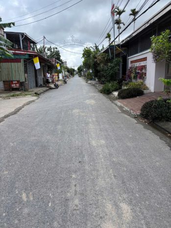 Lô 135m² đường nhựa 10m  giá hiếm chỉ 22.x triệum²  zalo 7035962