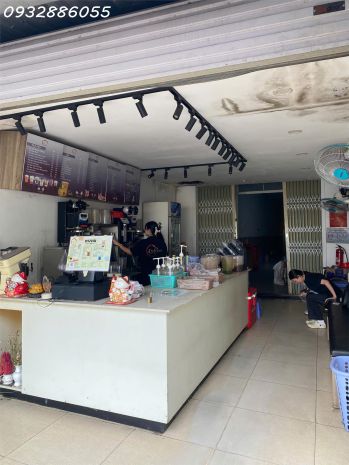 Cho thuê mặt bằng kinh doanh mặt tiền đường 32 đối diện 7036324