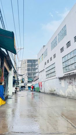 Bán  kho xưởng dtcn  270m² full thổ  7.137 nở 8.1  hẻm 7036647