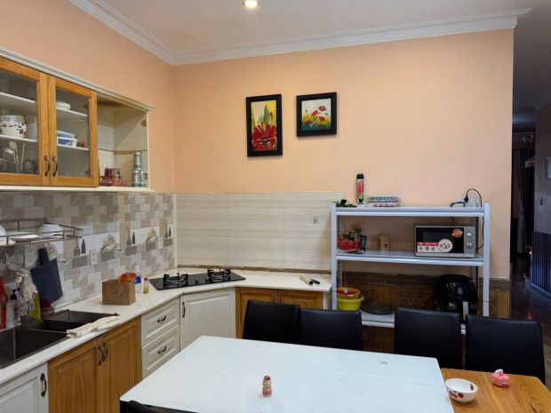 Cho thuê nhà nguyên căn 3 phòng ngủ đầy đủ nội thất đường ô 7036689