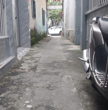 Nhà kiệt thẳng thông 50m ra mt trần cao vân, chợ tam 7037190