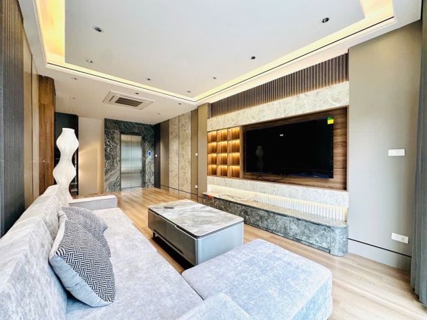 Bán nhà 7 tầng thang máy  trung tâm ngọc thụy, long biên 7038208