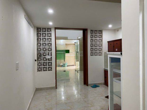Sát mt nguyễn phước nguyên, 73m2, 2 tầng sạch đẹp, 3pn, 7038527