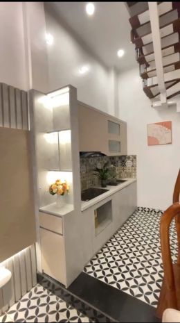 Chính chủ cần bán nhà tt đống đa 5 tầng 3 ngủ giá 5.850 tỷ 7038619