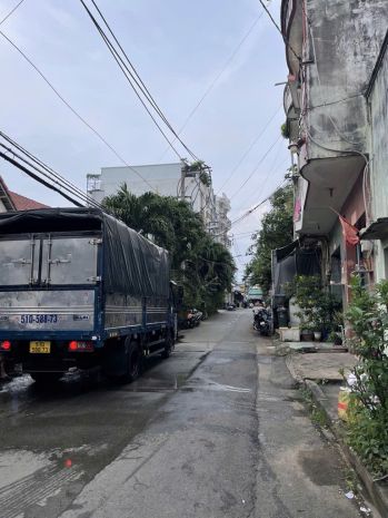 Nhà mặt tiền kinh doanh sầm uất  5 tầng  6pn 7039594