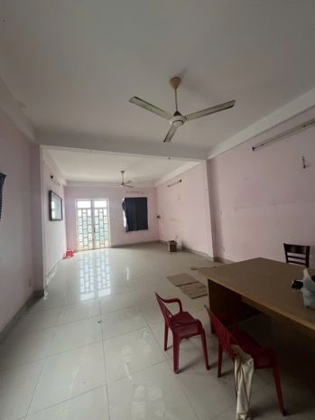 Nhà mặt tiền kinh doanh sầm uất  5 tầng  6pn 7039595