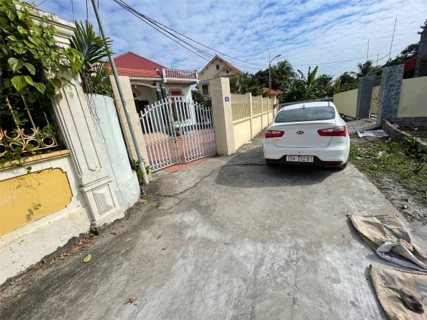 Đất giá hiếm 1.0xx tỷ  ngõ 4m ô tô quay đầu  thanh khoản 7039638