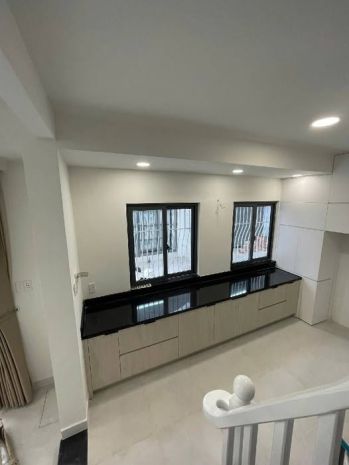 Cần bán căn nhà mới tinh, ngay cạnh mặt tiền cmt8  cực 7039663