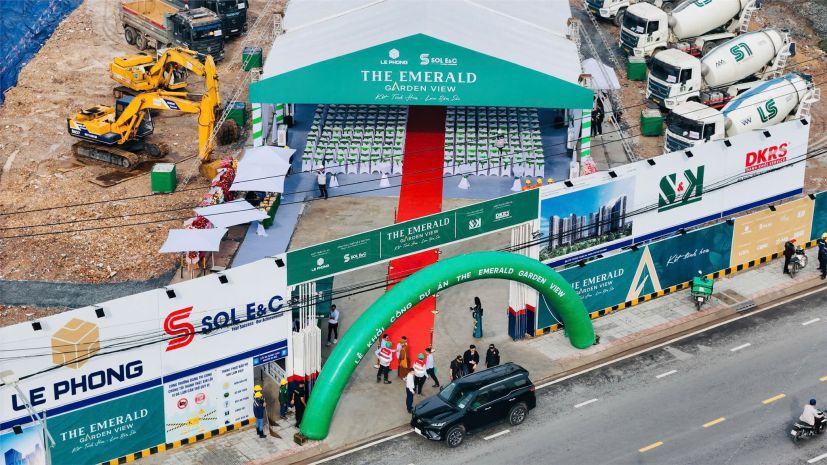 Emerald garden view  nơi mỗi ngày trôi qua đều là một kỳ 7040259