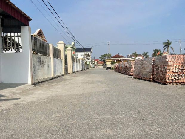 Giá hiếm  lô đấu giá tiền anh, ngũ đoan  kiến thụy  zalo 7040781