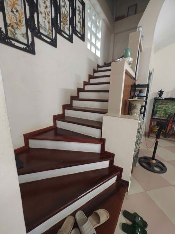 Bán nhà việt hưng long biên-dân xây- oto- 45m 5 tầng ô chờ 7041058