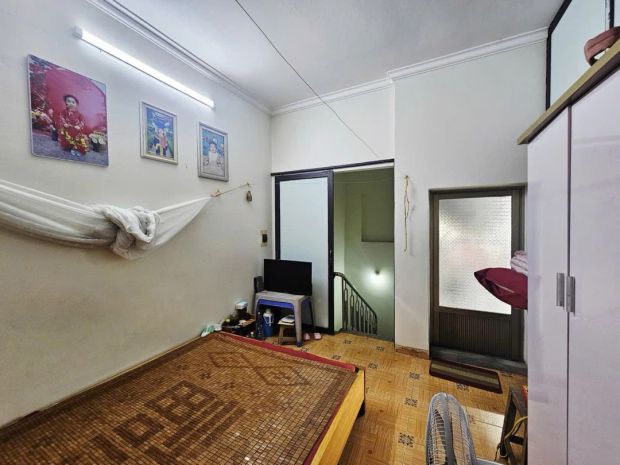 Bán nhà mặt phố lai xá dt 40m2, mt 5,5m, giá chỉ 8 tỷ 7041596