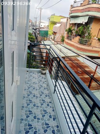 Cho thuê nhà riêng kiên cố, 2 phòng ngủ, có máy lạnh, máy 7042587