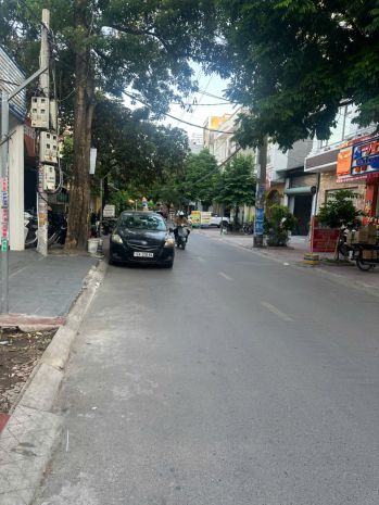 Nhà 3.5 tầng mặt đường trại lẻ - vỉa hè 6m đang cho thuê 20 7042729