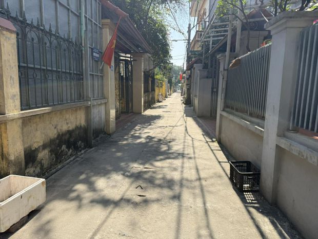 Bán nhà 3 tầng  căn góc 2 mặt tiền đồng xuyên  đặng 7042753