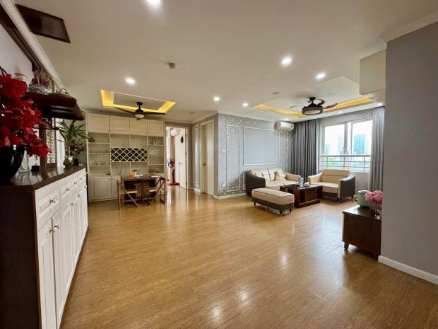 Chung cư hacisco 107 nguyễn chí thanh, căn góc 118m2 7043587