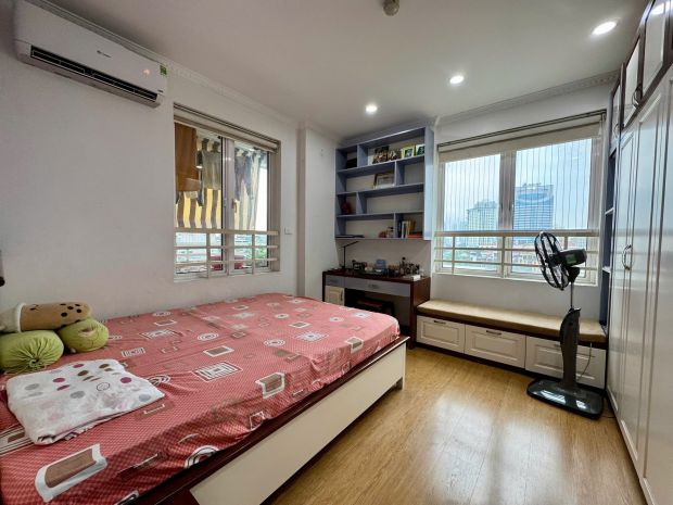 Chung cư hacisco 107 nguyễn chí thanh, căn góc 118m2 7043597