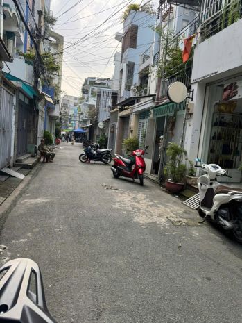 **bán nhà hxh trường chinh ** p 13, tân bình 4x18m góc 2mt 7044435