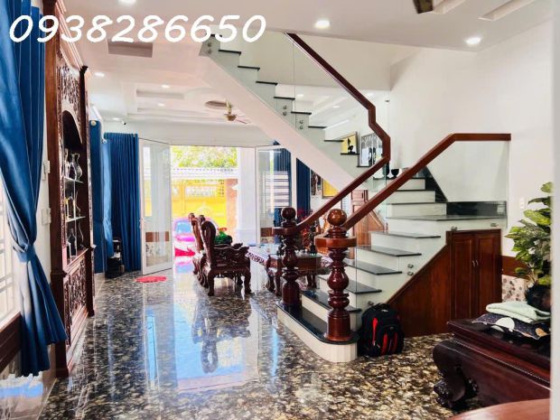 Siêu phẩm mặt phố - nội thất xịn - ngang bề thế 8m x 27m2 7044514