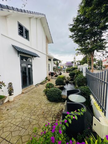 Biệt  thự trệt 3 mặt đường lớn, trung tâm sầm uất đức trọng, 7044999