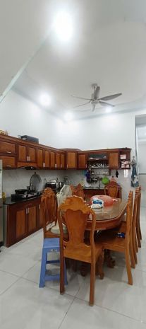 Nhà đẹp chính chủ - 1 trệt 1 lầu - thổ cư 100 địa chỉ 7045561