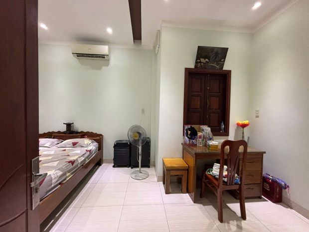 Bán nhà mt bạch đằng -ph nha trang  tân lập cũchú em cần 7045675