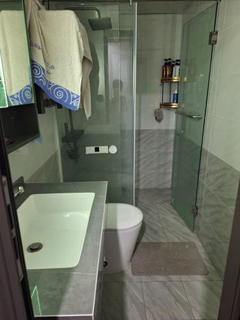 Chính chủ cho thuê nhà tầng 2  tầng 3  số 2 ngõ 8733 tân 7045929