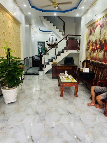 Bán nhà 3 tầng trục chính kdc phú hồng đạt, thuận an  diện 7046752