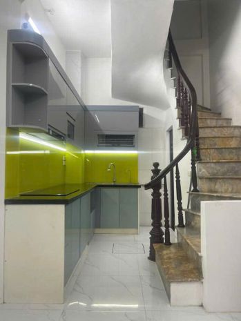 Cho thuê nhà nguyên căn  ngõ 131 nguyễn đức cảnh, 25m² x 4 7048180