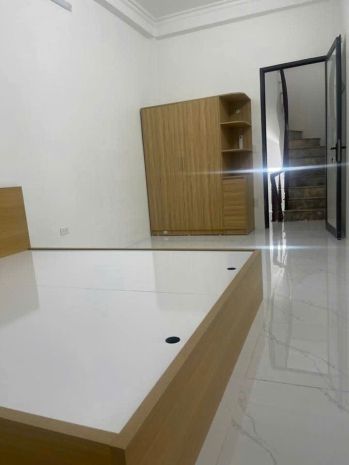 Cho thuê nhà nguyên căn  ngõ 131 nguyễn đức cảnh, 25m² x 4 7048182
