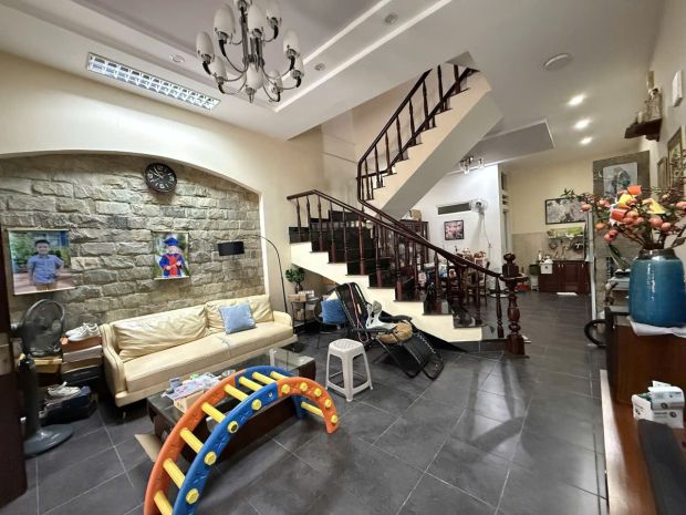 Hàng hiếm giữa lòng bàu cát  tân bình, nhà 3 tầng  59m² 7048280