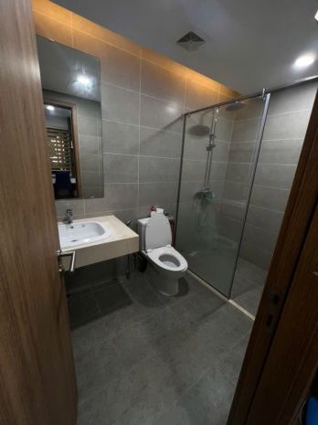 Vị trí đắc địa, hiếm có -tọa lạc trung tâm cầu giấy - vài 7048408