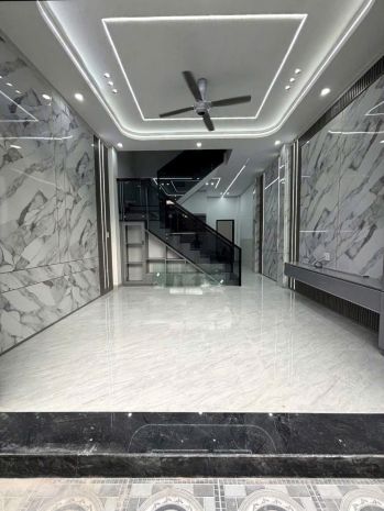 Bán nhà 2 tầng p.biên hòa,shr đường nhựa 2 xe hơi,gần tttm 7048613