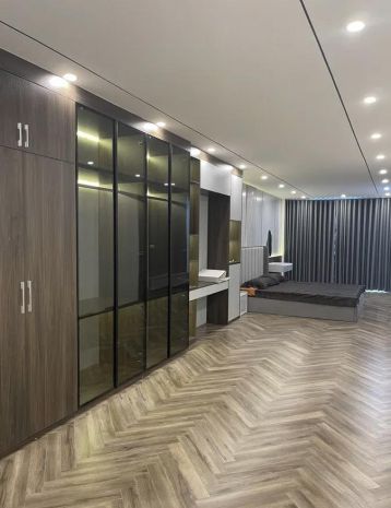 Phân lô gia thụy 38m2 7 tầng, ô tô tránh dừng đỗ thông bàn 7048634