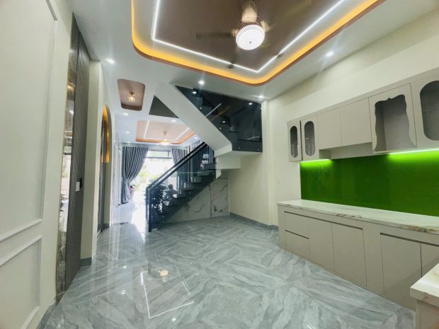 Bán nhà 3 tầng p.biên hòa,shr thổ cư,đường nhựa 2 ô tô,gần 7048648