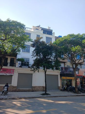 Cần bán gấp ccmn dòng tiền 32trtháng  3 mặt thoáng  80m 7049048