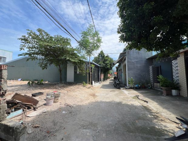 Cần bán đất kiệt trước nhà 5m đường trần đình tri - gần biển 7049107