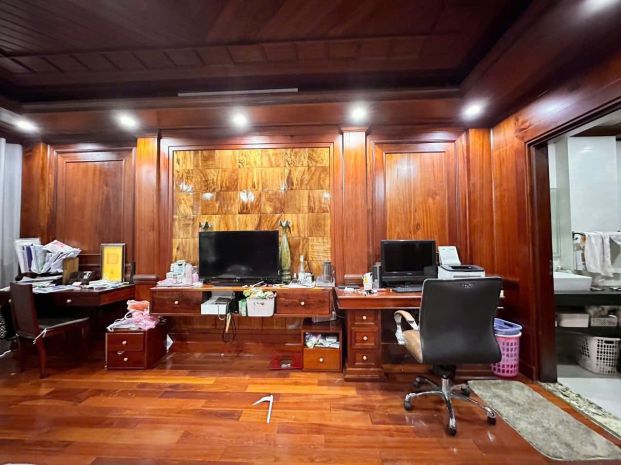 Thang máy bán nhà mặt phố giáp nhất 71mx8t thông sàn 2 7049168