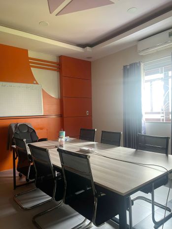 Nhà 4 tầng 5x24m mặt tiền đường phạm thế hiển p7q8. giá: 7049335