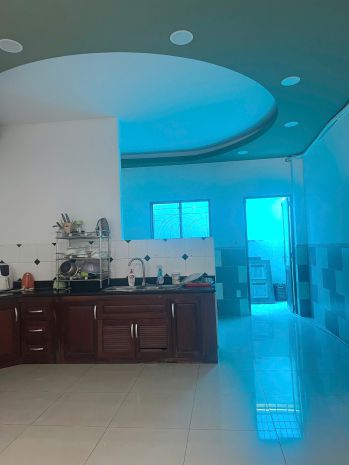 Nhà 4 tầng 5x24m mặt tiền đường phạm thế hiển p7q8. giá: 7049339