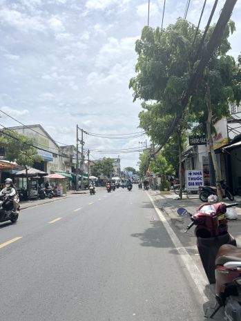 Nhà 2 tầng mặt tiền phạm thế hiển p6q8 . giá 10.9 tỷ 7049808