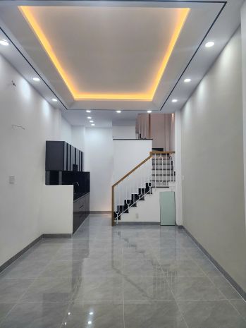 Nhà mới 3 tầng, nở hậu hẻm âu dương lân p.chánh hưng p2q8 7049840