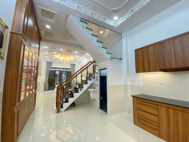 Siêu phẩm 4 tầng  ngã 4 xã  hương lộ 2  lê văn quới  hx 7050657