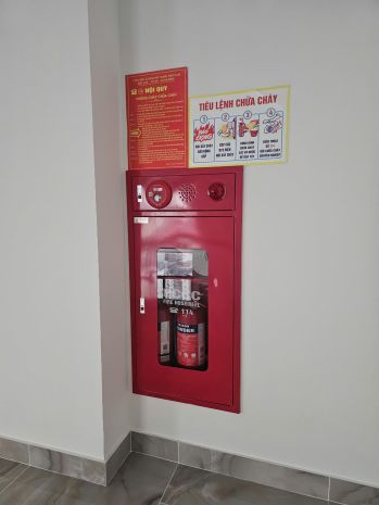 Cho thuê nhà, pccc, thang máy, vỉa hè, 125m2_ 6t, quang 7050986