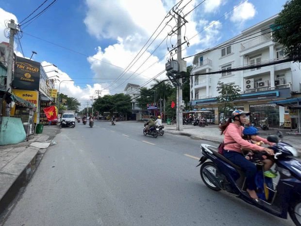 Bán nhà mặt tiền nguyễn thị búp  quận 12  8x35m, giá 7051109