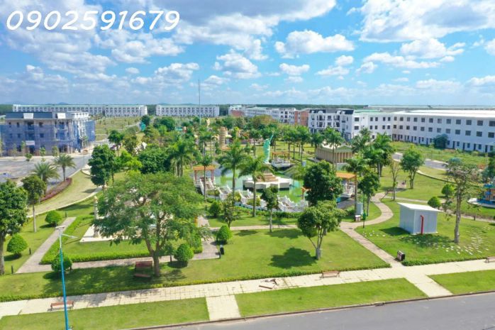 Bán đất nền số hồng, giá 2 tỷ, 100m 5x20, gần sân bay 7051565