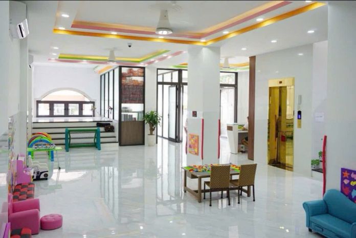 Bán tòa nhà mặt tiền đường lê chân, trung tâm p. phước tân, 7052447