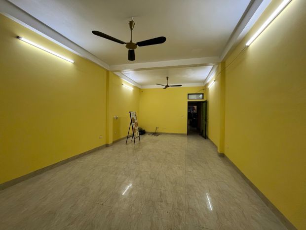 Cho thuê phòng tại cổng chào kđt hinode royal park  mặt 7052781