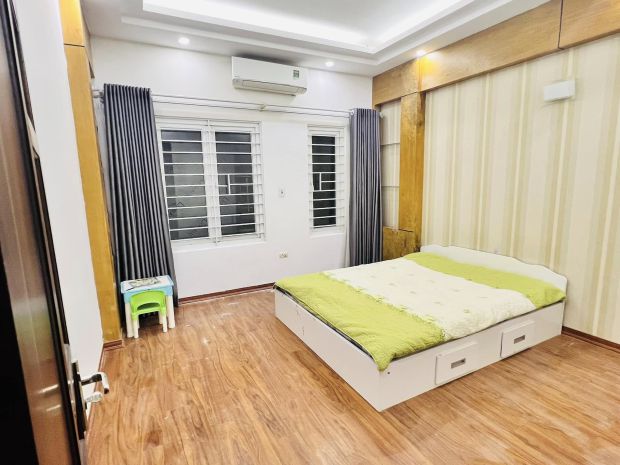 Nhà mặt phố trần đăng ninh, 40m2 7 tầng thang máy mt 7052858